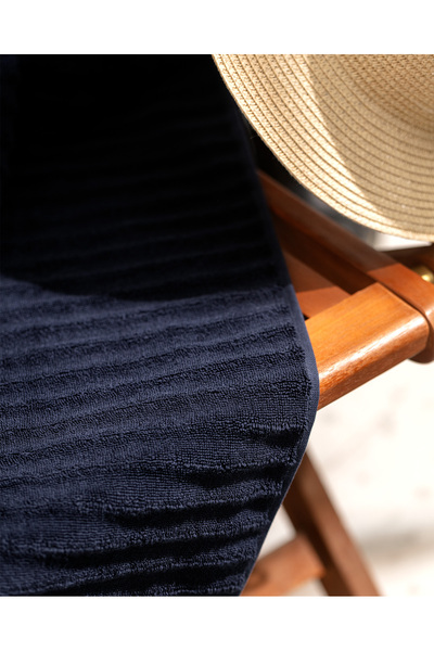 Madame Coco Hugo Badetuch - 70x140 cm - Yacht Kollektion