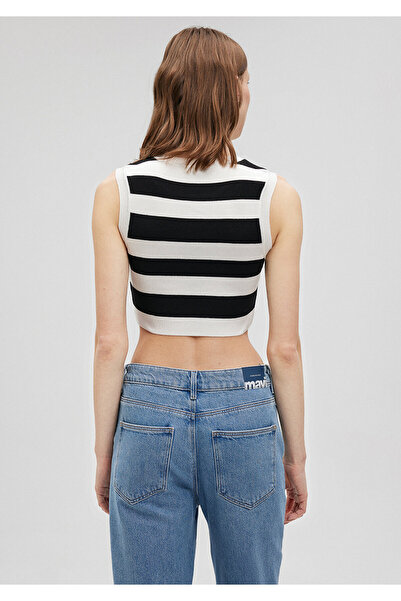Mavi Çizgili Crop Triko Top Fitted / Vücuda Oturan Kesim 1710098-85407