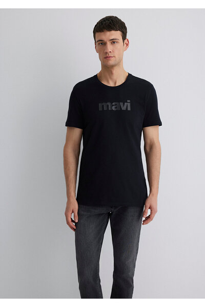 Mavi Logo Baskılı Siyah Tişört Slim Fit / Dar Kesim 065199-900