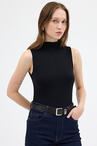 Rays Siyah Kadın Kolsuz Yüksek Yaka Body 8155A