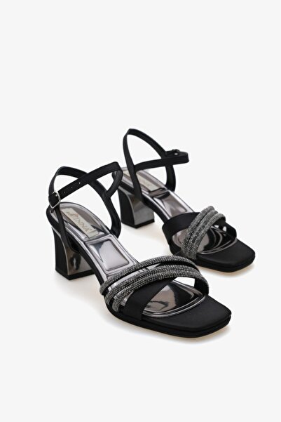 İNNA حذاء كاليسا إينا بكعب عال للنساء