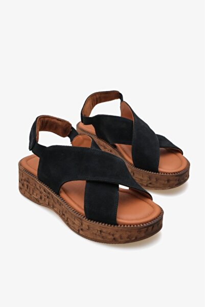 İNNA صندل نسائي من الجلد الطبيعي من Faith Inna