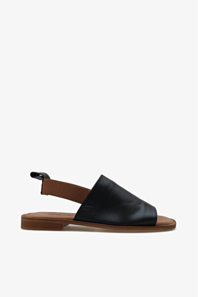 İNNA صندل نسائي من الجلد الطبيعي من Yerga Inna