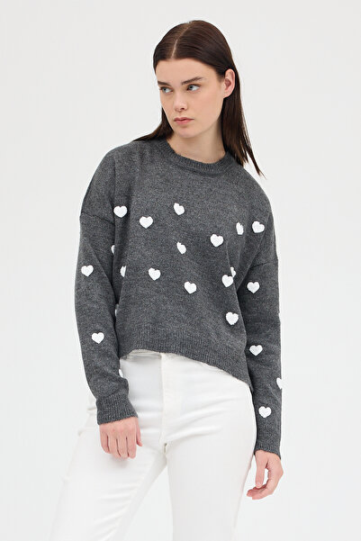 Rays Anthracite Heart Embroidered Crew Neck Crop Sweater 2337