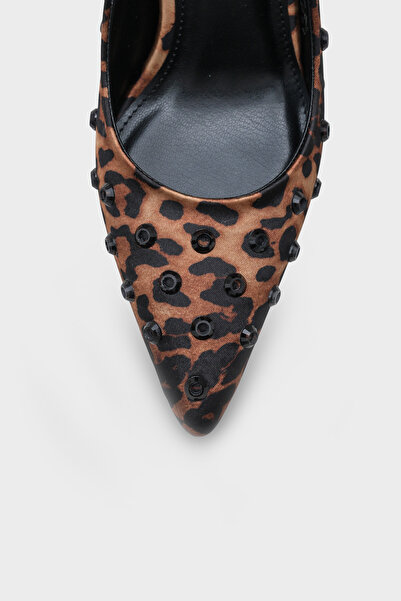 Capone Outfitters Emmya Обувки с нисък ток и капси от кадифе