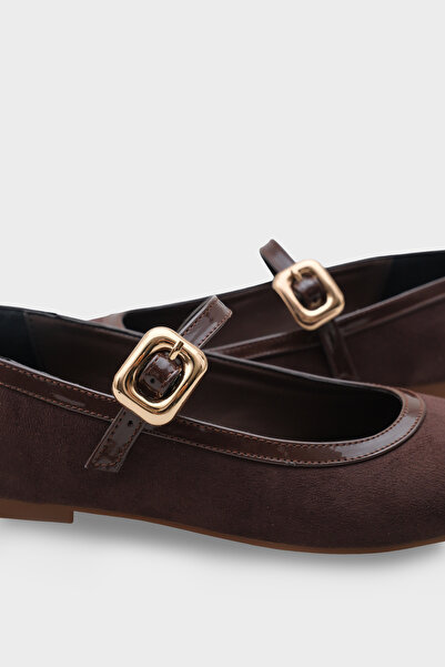 Capone Outfitters Sibelle Küt Burunlu Tokalı Bantlı Suni Süet Kadın Babet