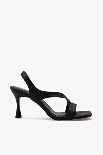 İNNA Γυναικεία παπούτσια με τακούνι και λουράκια Giesa İnna