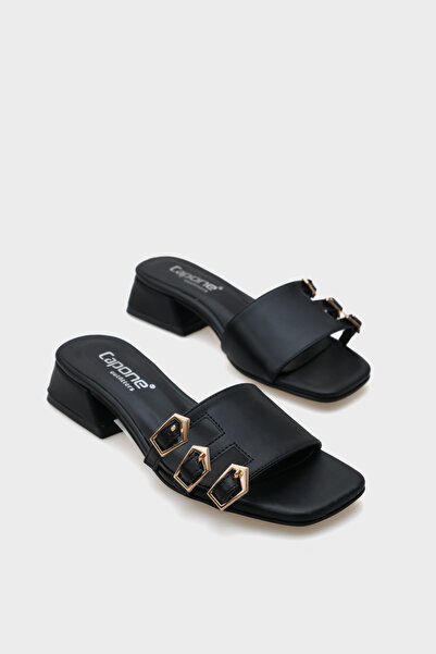 Capone Outfitters Papuci de damă Lesley cu toc scurt, cu vârf tocit, cu cataramă