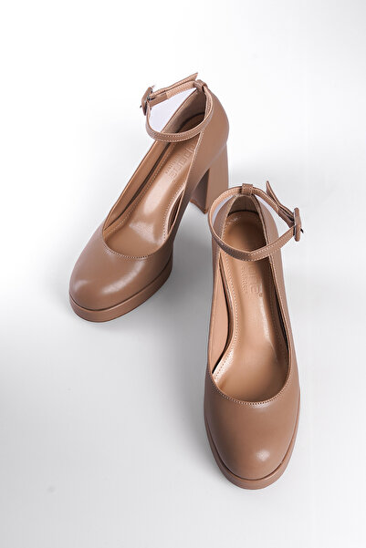 Capone Outfitters Platform Round Toe Women's Shoes - Ankle Strap