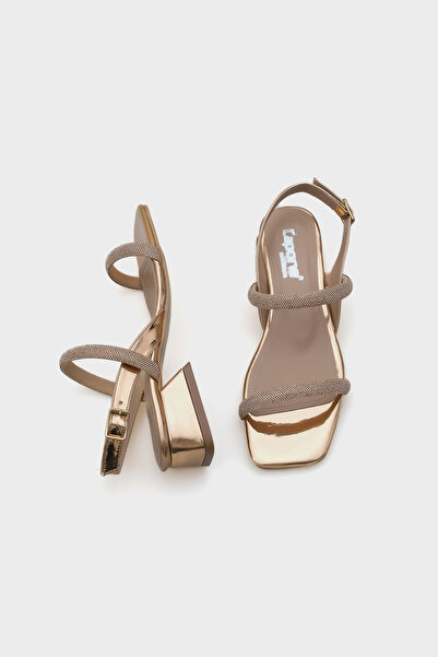 Capone Outfitters Coral Blunt Toe Stone Double Thick Strap Short Heeled Mirror Fabric Women's Sandals