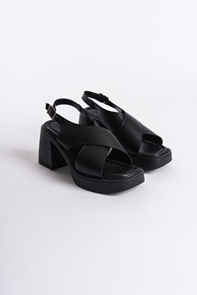 Capone Outfitters Dámské sandály s křížovým páskem na platformě