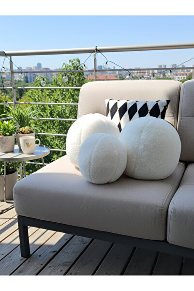 oneplise 3 Lu Ball Cushion Подушка 2 Big Ecru 1 Small Ecru 42cm 25cm