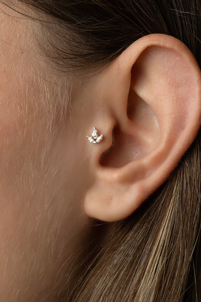 Safir Kuyumculuk Altın Taşlı Lotus Tragus Piercing