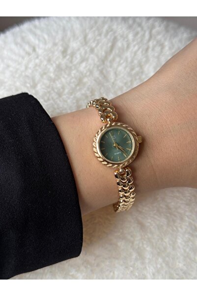 LEROSY CO Gold Color Design Case Green Dial Minimal Steel Women Wristwatch