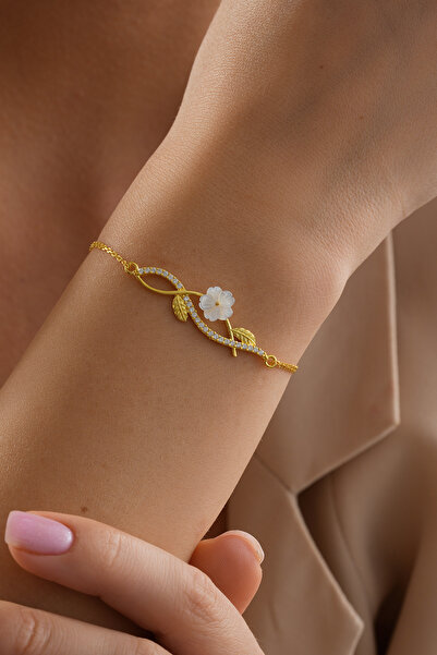 ESSARE 925 Ayar Gümüş Gold Kaplama Bahar Işıltılı Manolya Çiçeği Bileklik