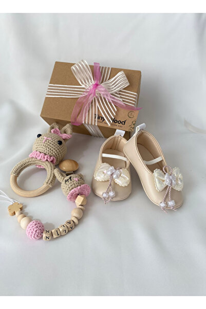 tiny wood Kişiye Özel İsimli Yenidoğan Bebek Hediye Seti – Pembe Patik, Tavşa...