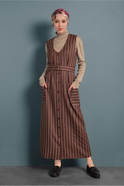 Alvina PRUGASTA HALJINA SA DUGMIĆIMA 40127