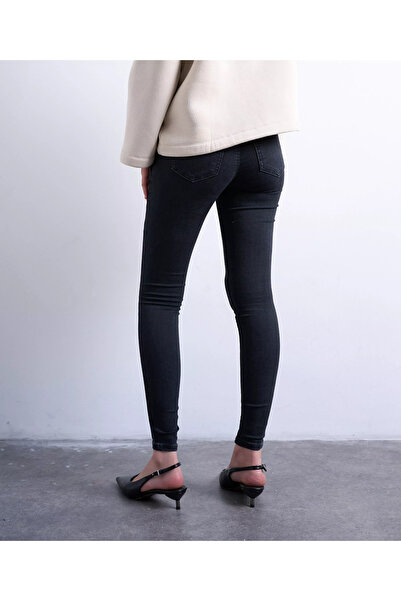 Bluewhite Γυναικείο τζιν παντελόνι σε λευκό Slim Fit