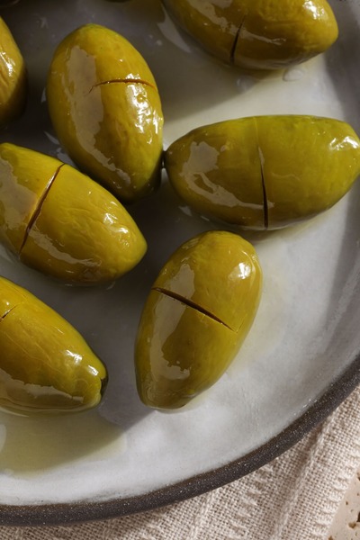 Görem Zeytin Natürel Kalamata Çekiçte Zeytin 1 Kg.