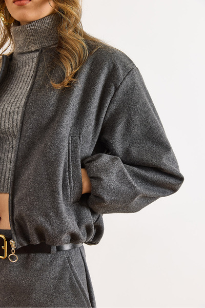 Olalook Γυναικείο μπουφάν με καπνιστή επένδυση με λαιμόκοψη και κομμένο στυλ CKT-19000485