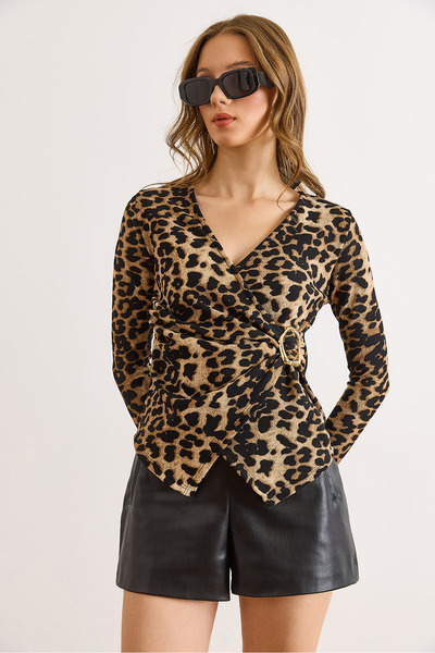 Olalook Γυναικεία πέτρα λεοπάρ με λεπτομέρεια αξεσουάρ διπλό πέτο ελαστική μπλούζα κοτλέ BLZ-19003110