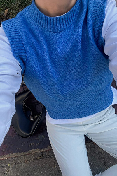 CHUBA Women's Crew Neck Soft Textured Knitwear Sweater Blue 26W3034