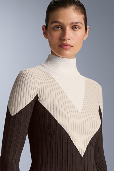 Oysho Thermal base layer contrast rib knit T-shirt