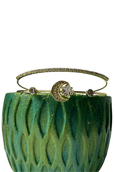 Uretti - سوار ملكي 9215 مرصع بحجر الزركون على شكل نجمة وهلال وطريق مائي