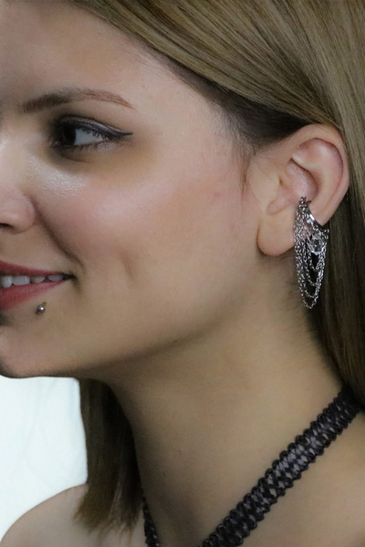 Cadının Dükkanı Kristal Taşlı Çok Katlı Zincirli Cerrahi Çelik EarCuff Küpe