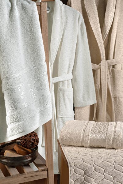 Fiesta Fashion Jakarlı Pamuklu Bornoz Seti