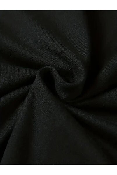 WOODROFFE Dámské bílé tričko s výstřihem do V a potiskem srdíček Oversize Volné