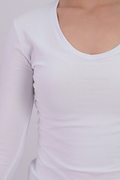 armonika Γυναικεία μπλούζα με μακρύ μανίκι με λαιμόκοψη σε λευκό χρώμα ARM-26K135005