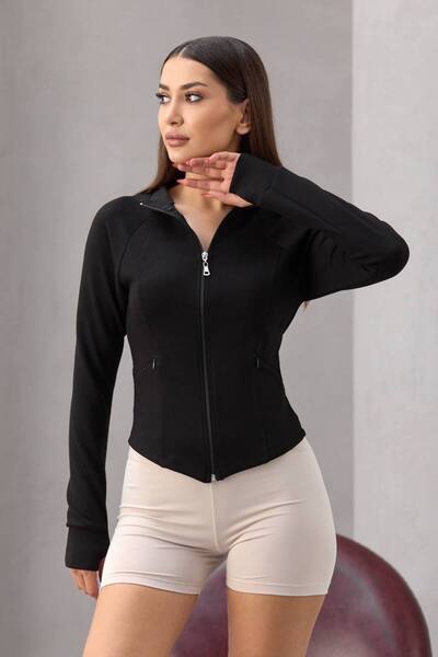 Butik Beyza Finger-Through Sweatshirt