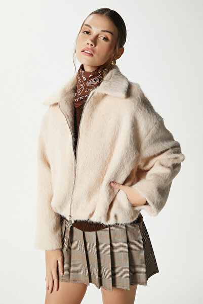 Ritnice Women's Oscar Faux Fur Stone Bomber Jacket