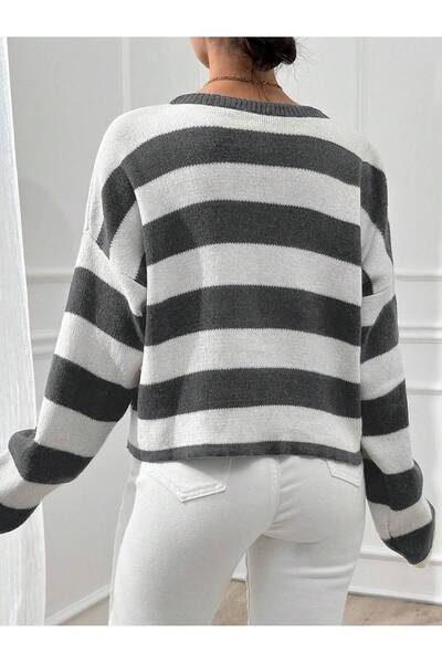 Dier Moda Women's Knitwear Dark Gray Striped Gold Buttoned Jacket Cardigan