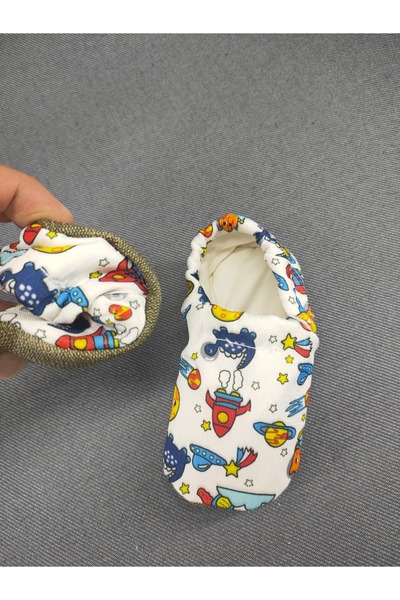 LOOVE BEBE Baby Booties Home Nursery Shoes Elastic Ergonomic Design Patterned