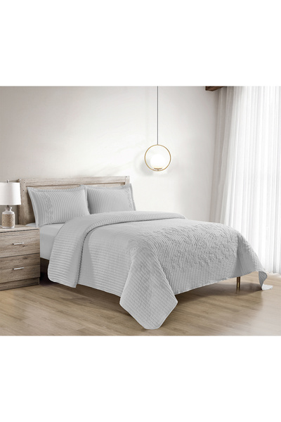 Kunzita Home New York Bedspread_Nafreen