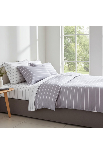 Pucioasa 4-piece elastic bed linen Grapes PX021