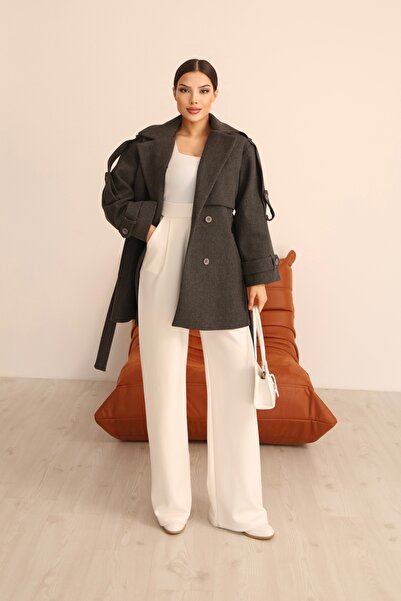 Leo Ferre Women's Dark Gray Cashmere Double-Breasted Collar Epauletted Sports Coat. 1891.