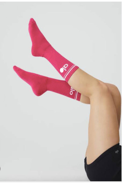 Beat Socks 1 Pair of Al0 Yoga Socks