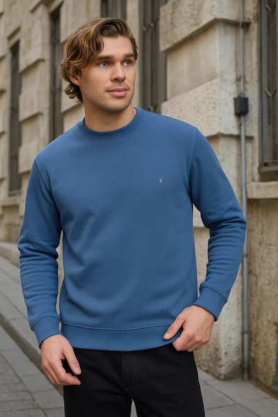 MAXIMILLIAN İndigo Renk Basic Bisiklet Yaka Erkek Sweatshirt