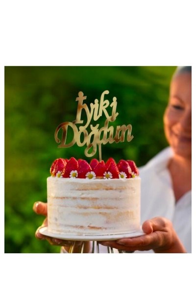 WOMEN 'S HEART İyi Ki Doğdun | Gold Pleksi Pasta Yazısı