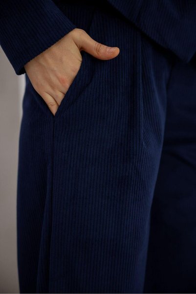 EsSo butik Wide Leg Corded Fabric Velvet Plazzo Trousers