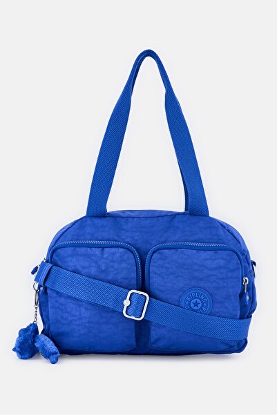 Kipling حقيبة كتف نسائية بشعار العلامة التجارية مع سلسلة مفاتيح، باللون الأزرق