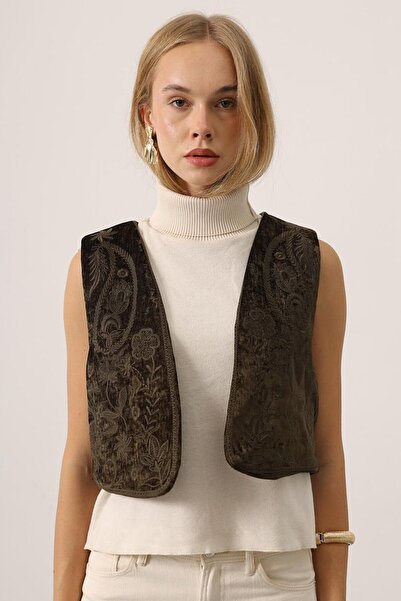 VAGGON Kadın HAKİ Kadife Dokulu Jakarlı Desenli Kısa Yelek VS01413