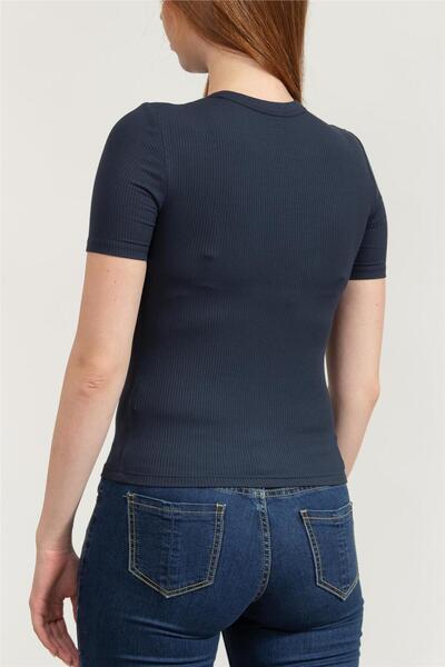 Calvin Klein Women's Crew Neck T-Shirt Navy Blue