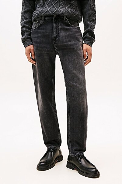 Tommy Hilfiger Erkek Harlem Daralan Paça Eskitme Görünümlü Jean Pantolon - Gri