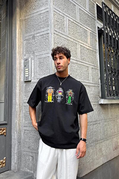 Flaw Wear Different Aura Embroidered Oversized T-Shirt Black