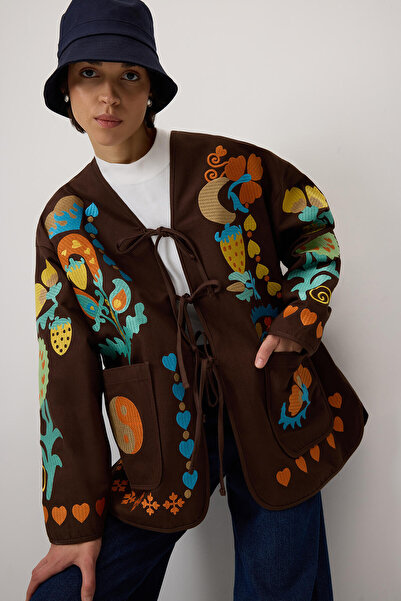 Touché Privé Embroidered gabardine coat