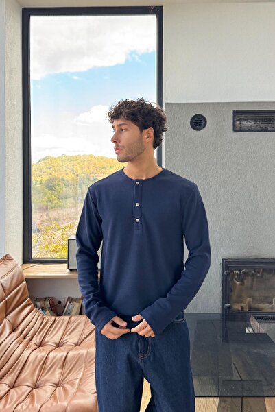 Flaw Wear Snap Fastener Oversized Long Sleeve T-Shirt